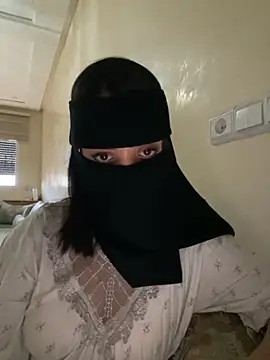 Snapshot of jijijoudia chatting on September 20, 4:41 pm jijijoudia online show from September 20, 4:41 pm