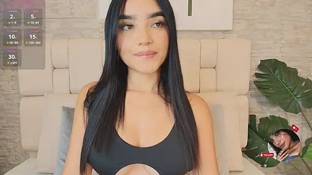 Snapshot of Chloe_Morgans chatting on March 17, 7:37 pm Chloe Morgans online show from March 17, 7:37 pm