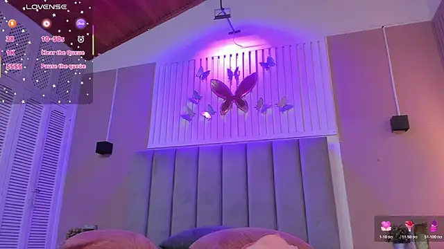 Snapshot of dyvis_22 chatting on November 15, 11:29 am dyvis 22 online show from November 15, 11:29 am