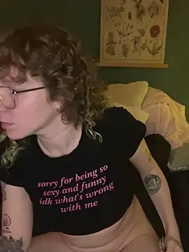 alt cutie online show from February 19, 11:36 pm