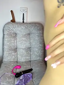  Luuna online show from November 13, 3:55 pm