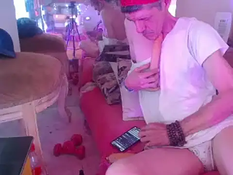 Snapshot of laye19 chatting on January 21, 6:02 pm laye19 online show from January 21, 6:02 pm