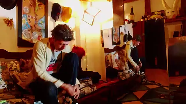 laye19 online show from January 17, 5:01 am