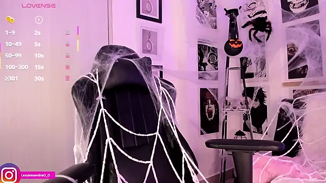 Lexyjoycce online show from October 30, 8:42 pm