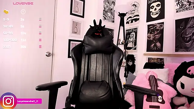 Lexyjoycce online show from November 26, 9:16 pm