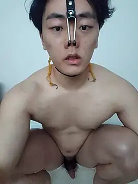 Snapshot of pigmananal111 chatting on February 25, 7:31 am pigmananal111 online show from February 25, 7:31 am