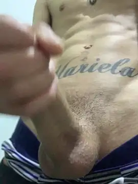 Snapshot of 27powercm chatting on December 20, 5:14 am 27powercm online show from December 20, 5:14 am