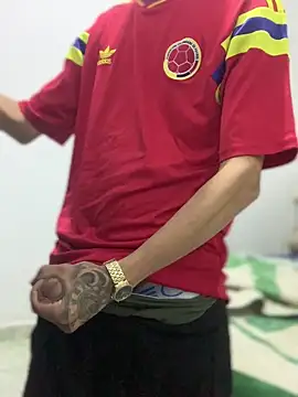 Snapshot of 27powercm chatting on March 1, 5:52 am 27powercm online show from March 1, 5:52 am