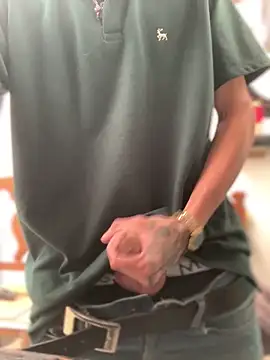 Snapshot of 27powercm chatting on March 2, 9:11 pm 27powercm online show from March 2, 9:11 pm