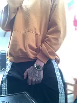 Snapshot of 27powercm chatting on March 22, 2:58 pm 27powercm online show from March 22, 2:58 pm