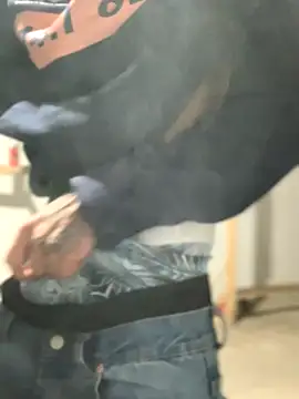 Snapshot of 27powercm chatting on October 4, 4:43 am 27powercm online show from October 4, 4:43 am