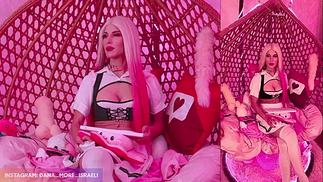 dana more online show from November 18, 9:36 am