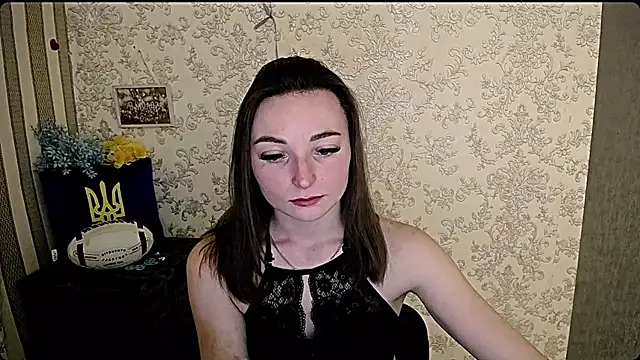  Barbie Kiss  online show from January 13, 9:19 am