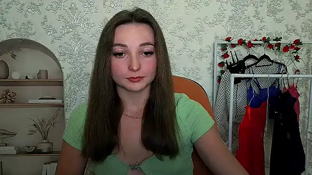  Barbie Kiss  online show from October 2, 2:24 pm