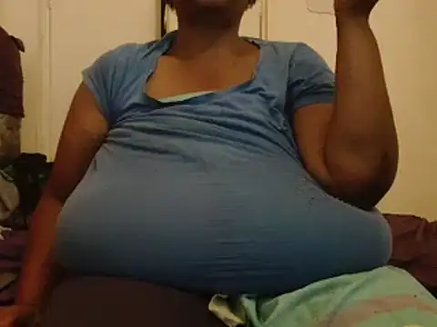 tinagiant online show from February 8, 4:47 pm