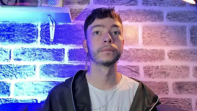 noah ricci online show from September 28, 12:54 pm