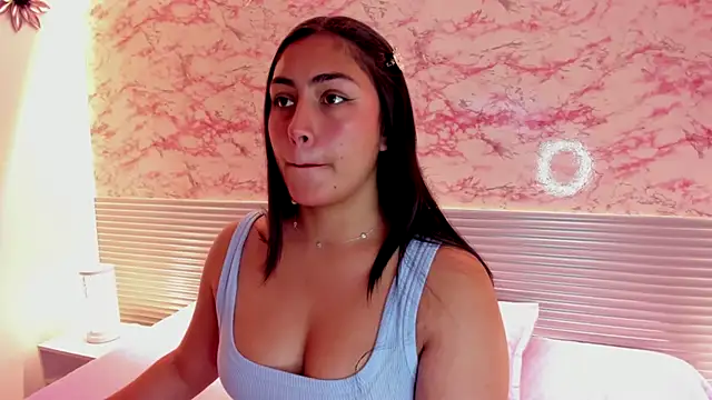 Snapshot of _Danaa chatting on November 24, 8:30 pm Danaa online show from November 24, 8:30 pm