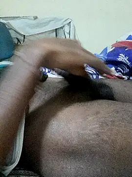 Snapshot of Chocolate_stud10 chatting on December 4, 10:51 pm Chocolate stud10 online show from December 4, 10:51 pm