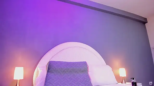 Snapshot of Eva_bigboobs chatting on February 11, 2:02 pm Eva bigboobs online show from February 11, 2:02 pm