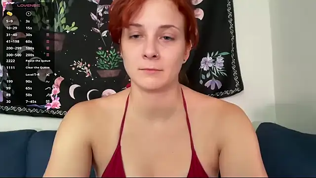 Snapshot of Aria_Fields chatting on October 9, 4:05 pm Aria Fields online show from October 9, 4:05 pm