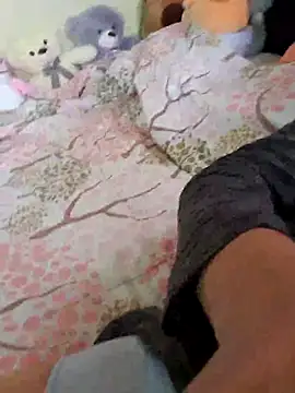 Snapshot of lky85 chatting on January 26, 5:13 am lky85 online show from January 26, 5:13 am