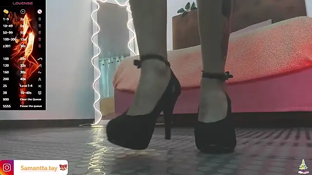 Snapshot of Samantta_tay chatting on December 19, 6:23 pm Samantta tay online show from December 19, 6:23 pm