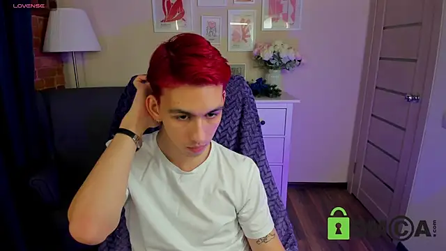 Snapshot of Ul_Tima chatting on January 4, 1:21 am Ul Tima online show from January 4, 1:21 am