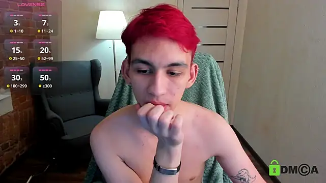 Snapshot of Ul_Tima chatting on January 11, 8:21 pm Ul Tima online show from January 11, 8:21 pm