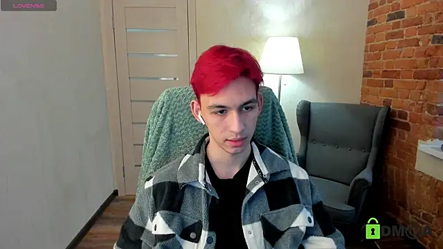 Snapshot of Ul_Tima chatting on January 15, 11:00 am Ul Tima online show from January 15, 11:00 am