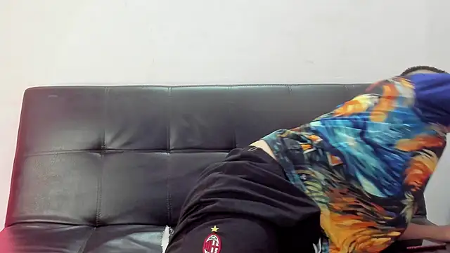 Snapshot of Brian_cx chatting on December 31, 3:20 pm Brian cx online show from December 31, 3:20 pm