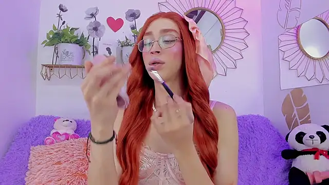 Snapshot of Ariadna_Evangeline chatting on September 29, 5:45 am Ariadna Evangeline online show from September 29, 5:45 am