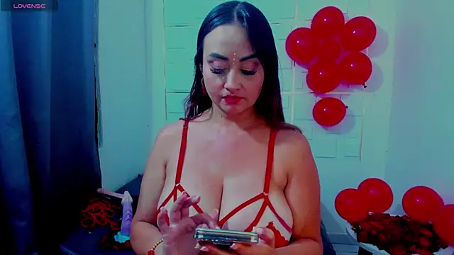 IsaSixty9 online show from February 14, 11:09 pm