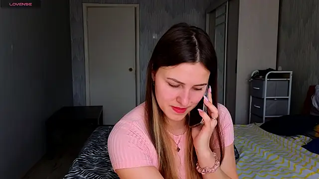 sophia euphoriaa online show from April 30, 6:42 am