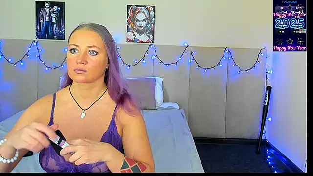 Snapshot of MuscleXXXBarbie chatting on February 27, 5:34 am MuscleXXXBarbie online show from February 27, 5:34 am