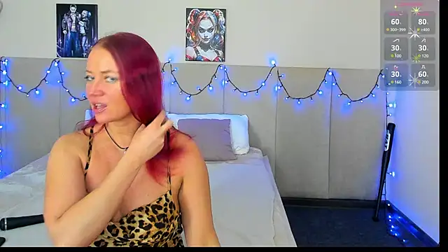 Snapshot of MuscleXXXBarbie chatting on March 10, 11:42 am MuscleXXXBarbie online show from March 10, 11:42 am