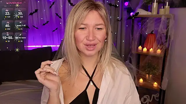 MilaBott online show from October 19, 8:09 pm