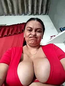 Horny-Mommy-Dirty online show from December 18, 1:39 pm