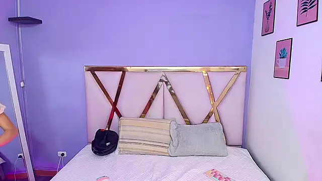 Beautifulskinny18 online show from February 4, 7:55 pm