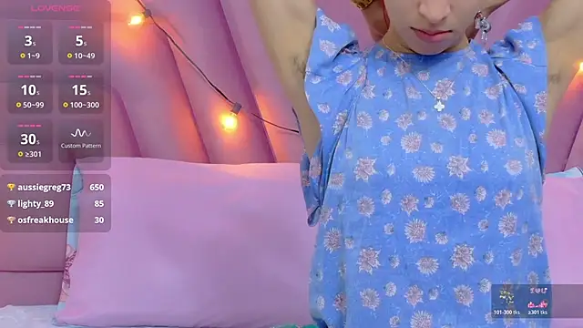 Beautifulskinny18 online show from November 20, 8:08 pm