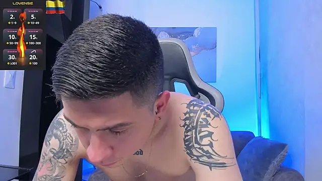 Snapshot of Yeiko_Romero_ chatting on December 3, 10:08 pm Yeiko Romero online show from December 3, 10:08 pm