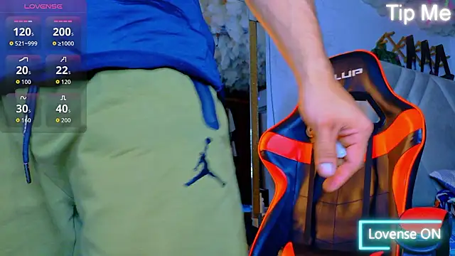 Rich boy01 online show from February 24, 1:14 am