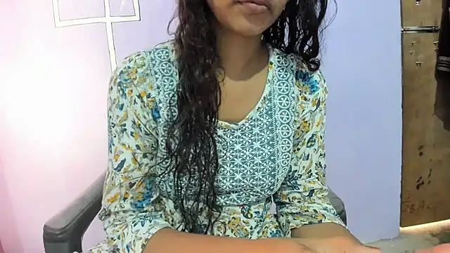 Snapshot of aarjulove chatting on September 24, 9:56 am aarjulove online show from September 24, 9:56 am