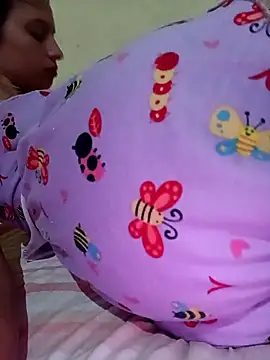 Nandasant09 online show from March 18, 11:42 pm