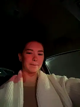 Snapshot of Denise_Garciia chatting on December 1, 4:51 pm Denise Garciia online show from December 1, 4:51 pm