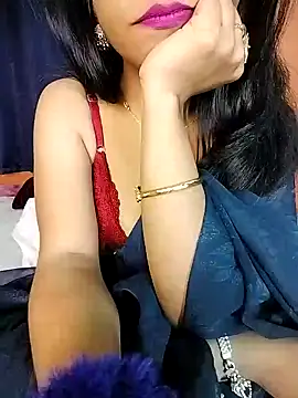 hot Oliviaa online show from January 9, 4:49 pm