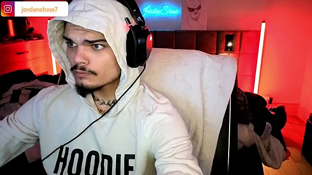 JordanShow online show from November 3, 11:55 am