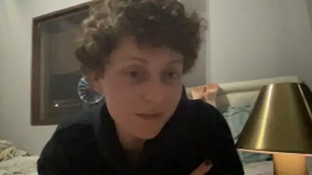 Belindafly online show from April 17, 8:34 pm