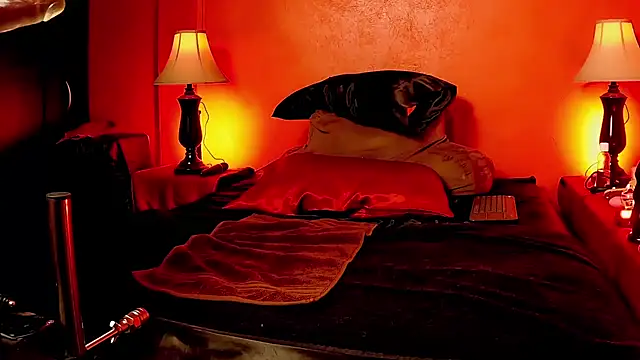 Snapshot of jennStarCD chatting on January 4, 8:28 am jennStarCD online show from January 4, 8:28 am