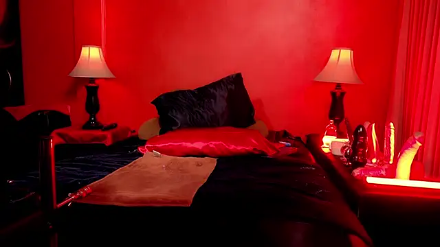 Snapshot of jennStarCD chatting on January 5, 3:13 pm jennStarCD online show from January 5, 3:13 pm