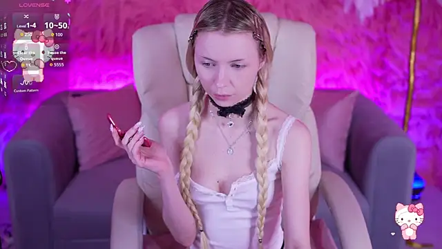 EviStar online show from April 4, 7:17 am